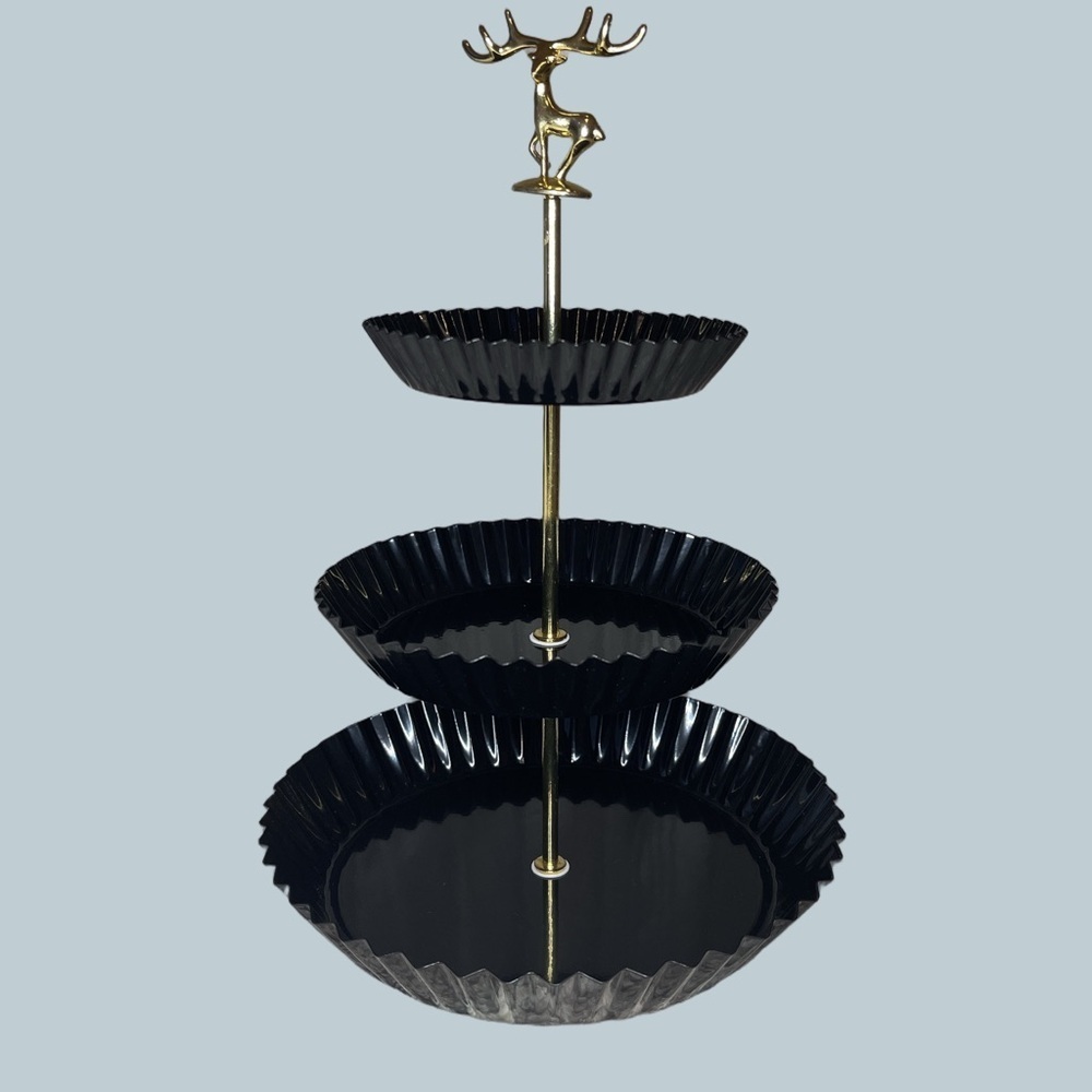 HORTICAN Black/Gold Reindeer Three-Tier Decor Stand NEW